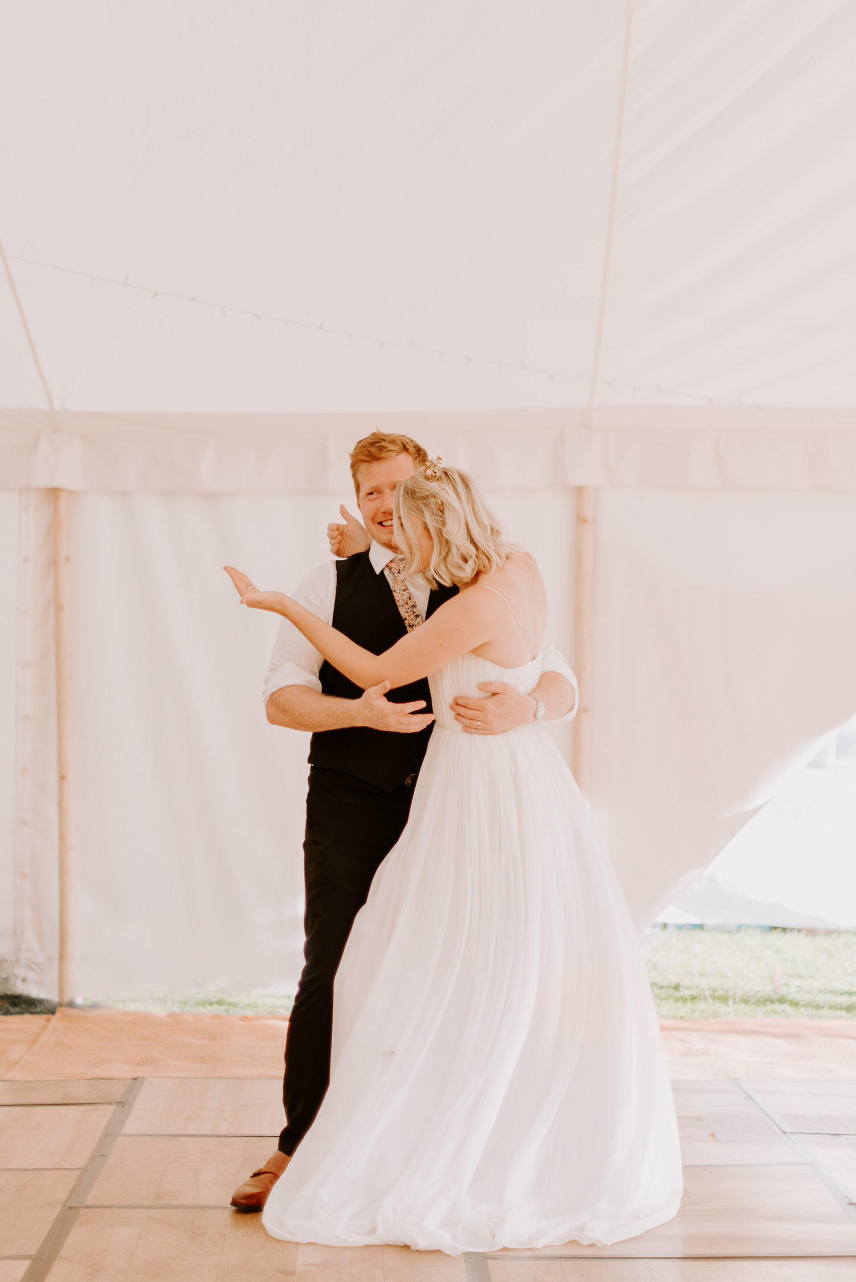 east-sussex-diy-wedding-marquee-outdoor-boho-rustic-summer074.jpg