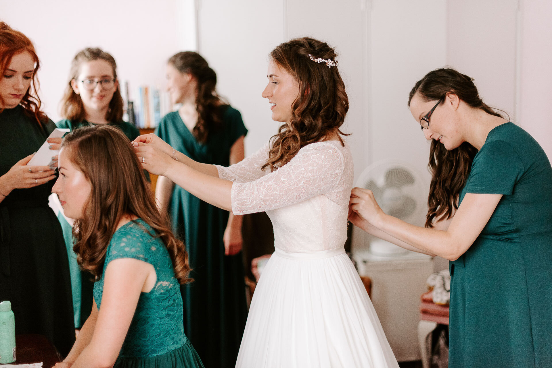 london-city-church-wedding-hampton-bushy-park-st-marys-church-025.jpg