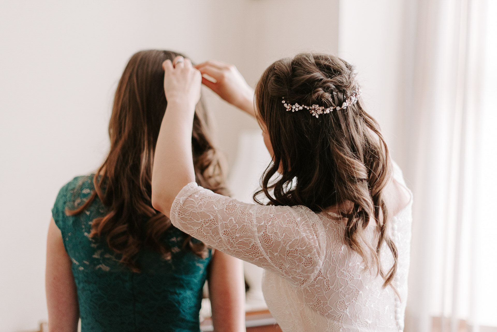london-city-church-wedding-hampton-bushy-park-st-marys-church-032.jpg