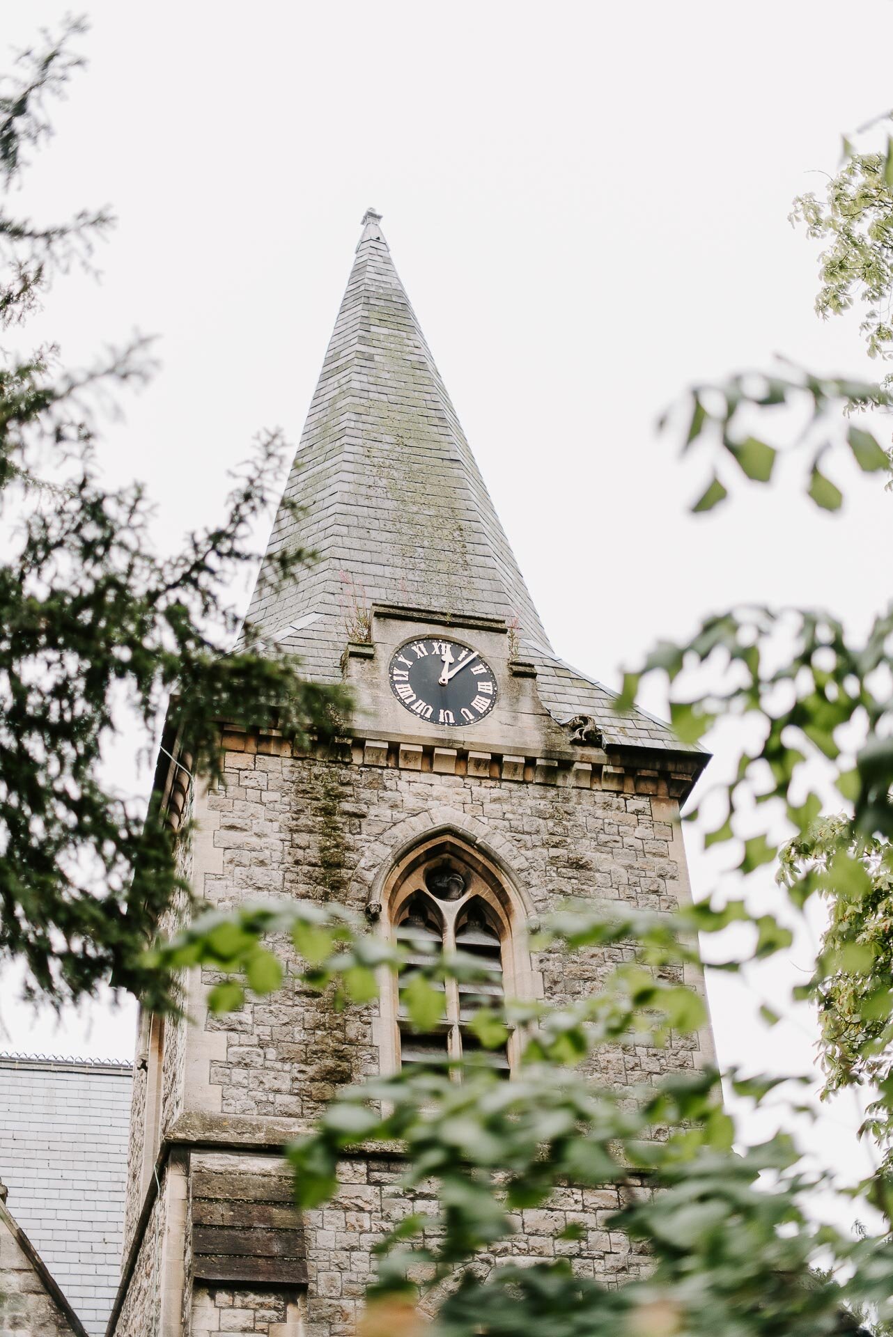 london-city-church-wedding-hampton-bushy-park-st-marys-church-036.jpg