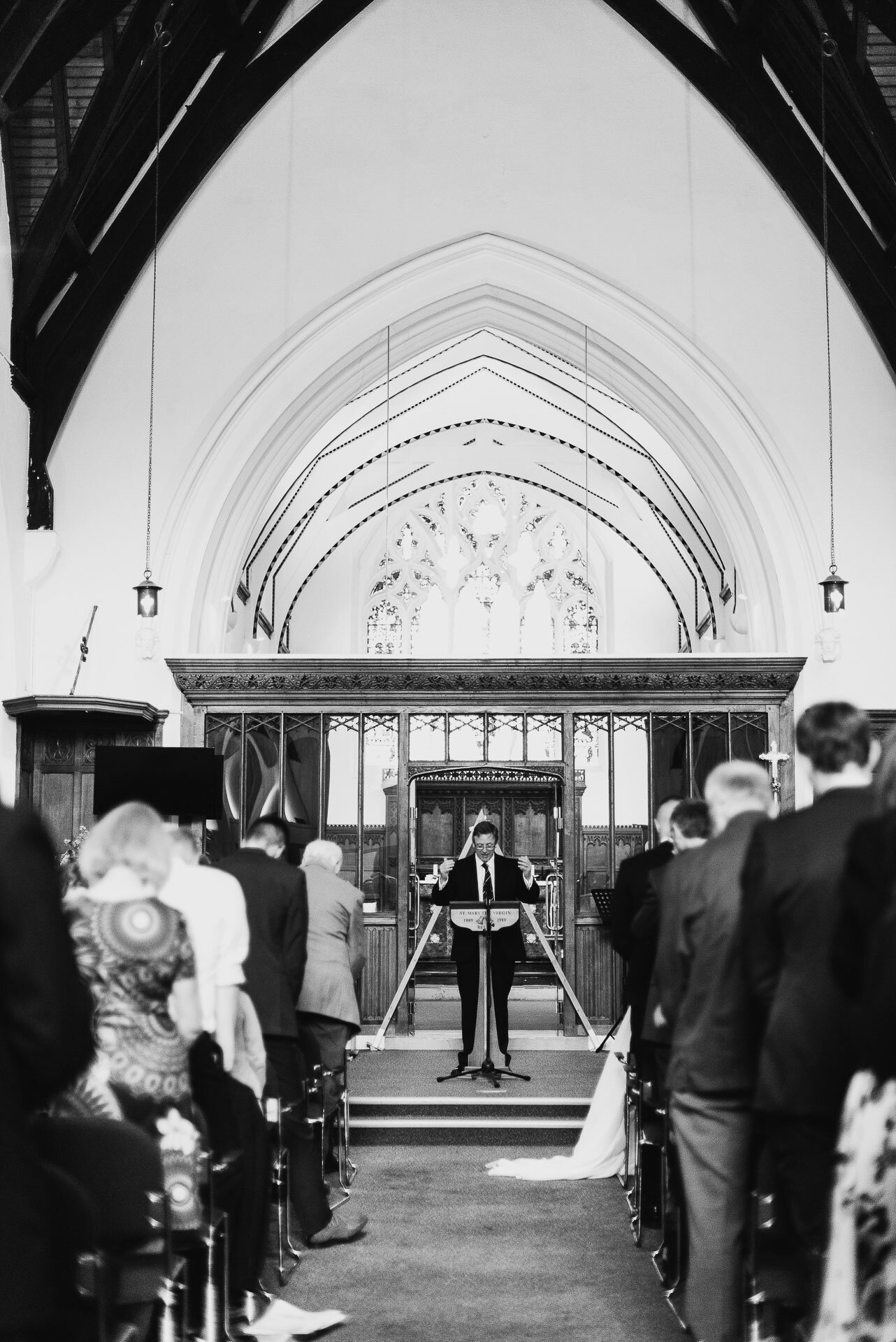 london-city-church-wedding-hampton-bushy-park-st-marys-church-078.jpg