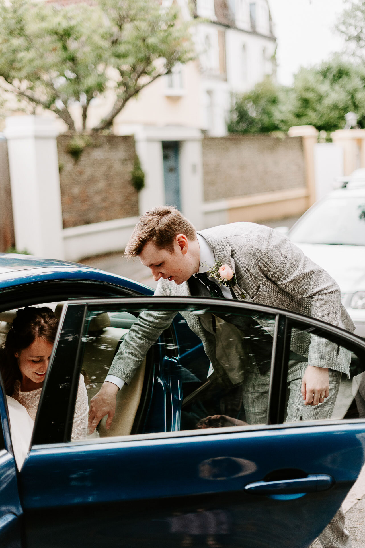 london-city-church-wedding-hampton-bushy-park-st-marys-church-107.jpg