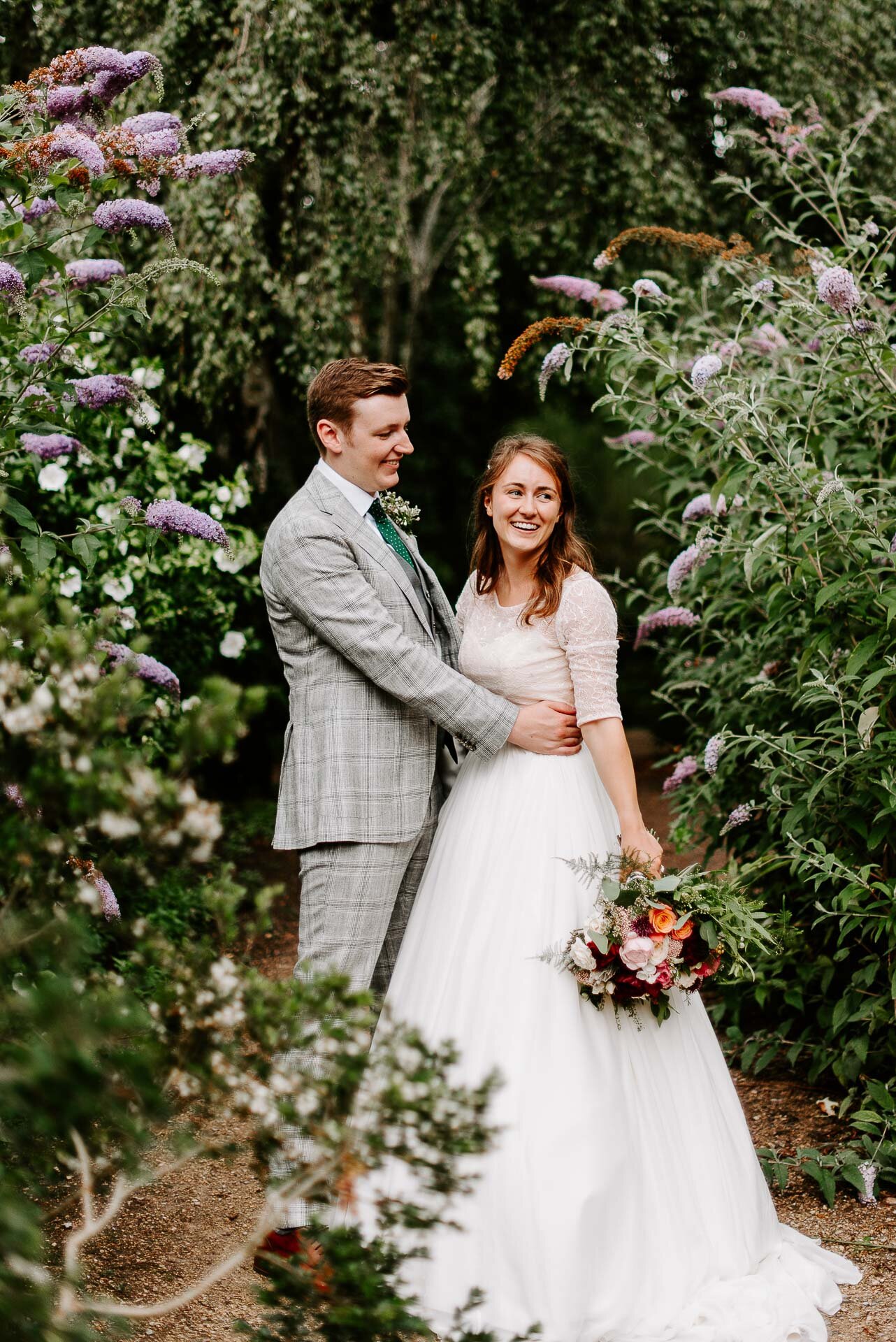 london-city-church-wedding-hampton-bushy-park-st-marys-church-126.jpg