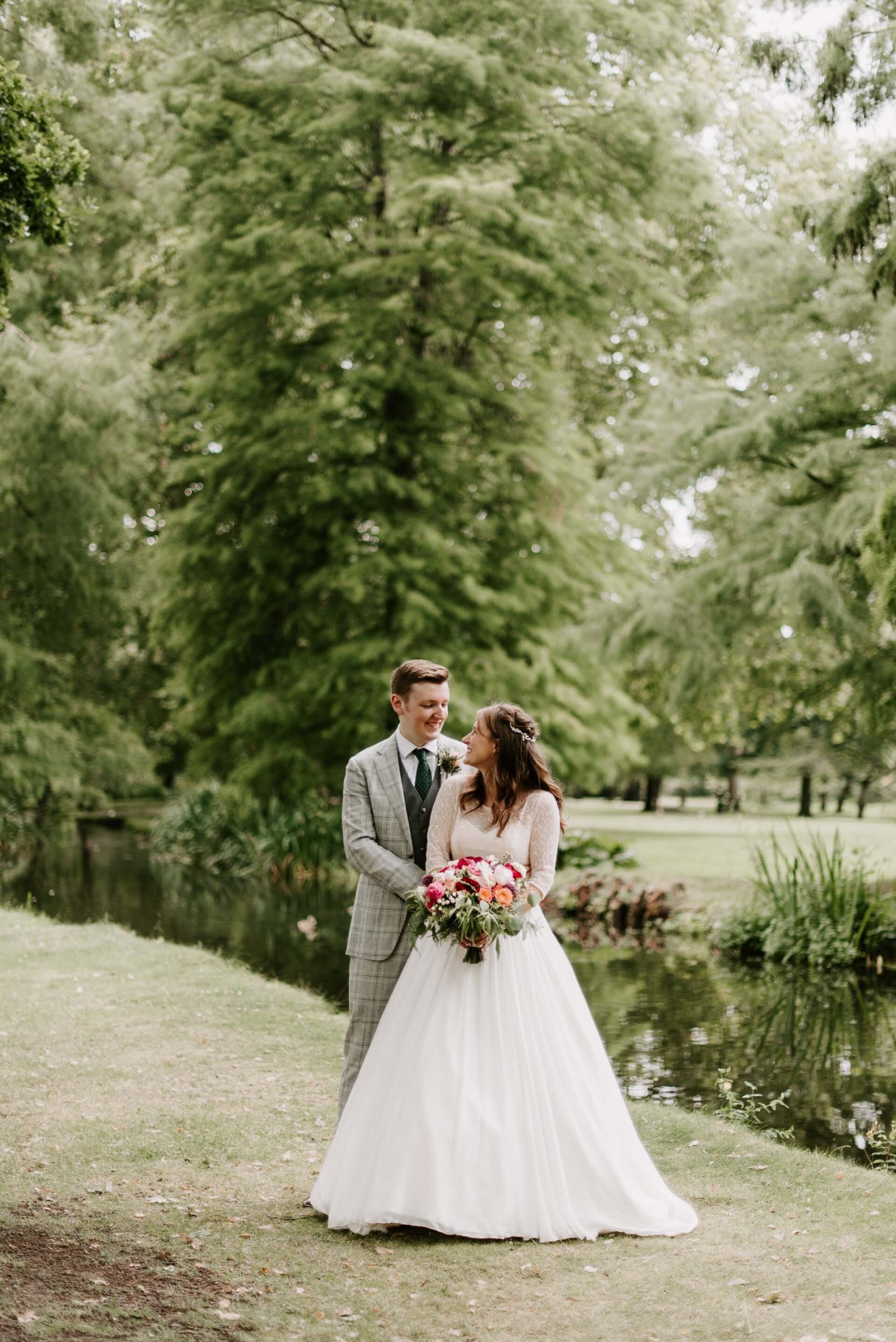 london-city-church-wedding-hampton-bushy-park-st-marys-church-145.jpg