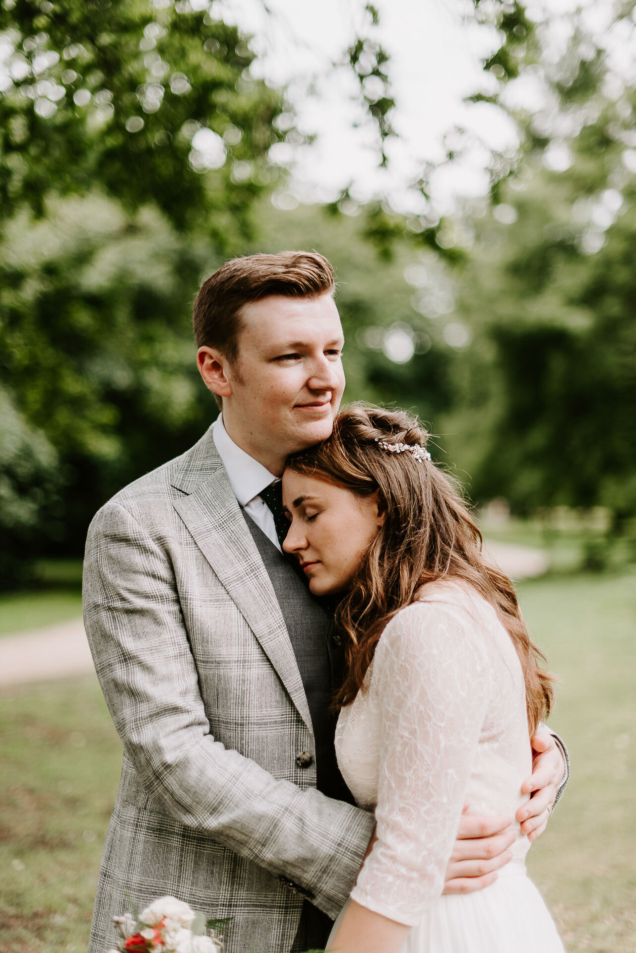 london-city-church-wedding-hampton-bushy-park-st-marys-church-152.jpg