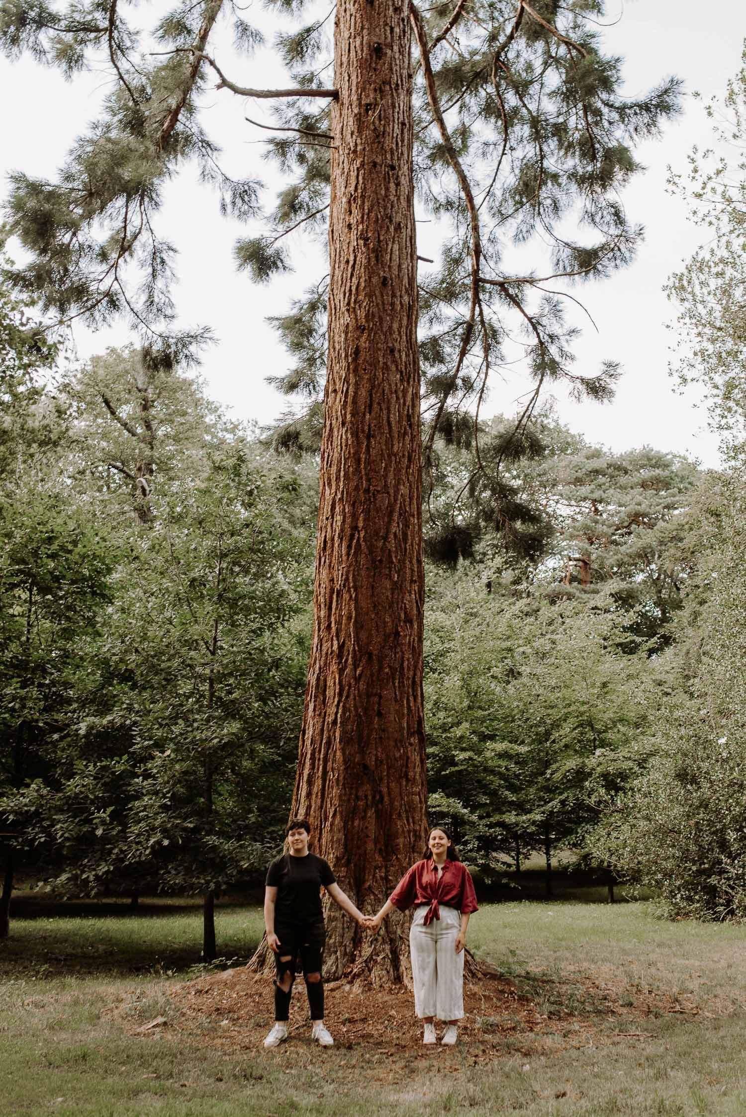 MegNiamh - Couple Shoot - Virginia Water - Laura Williams Photography -10.jpg