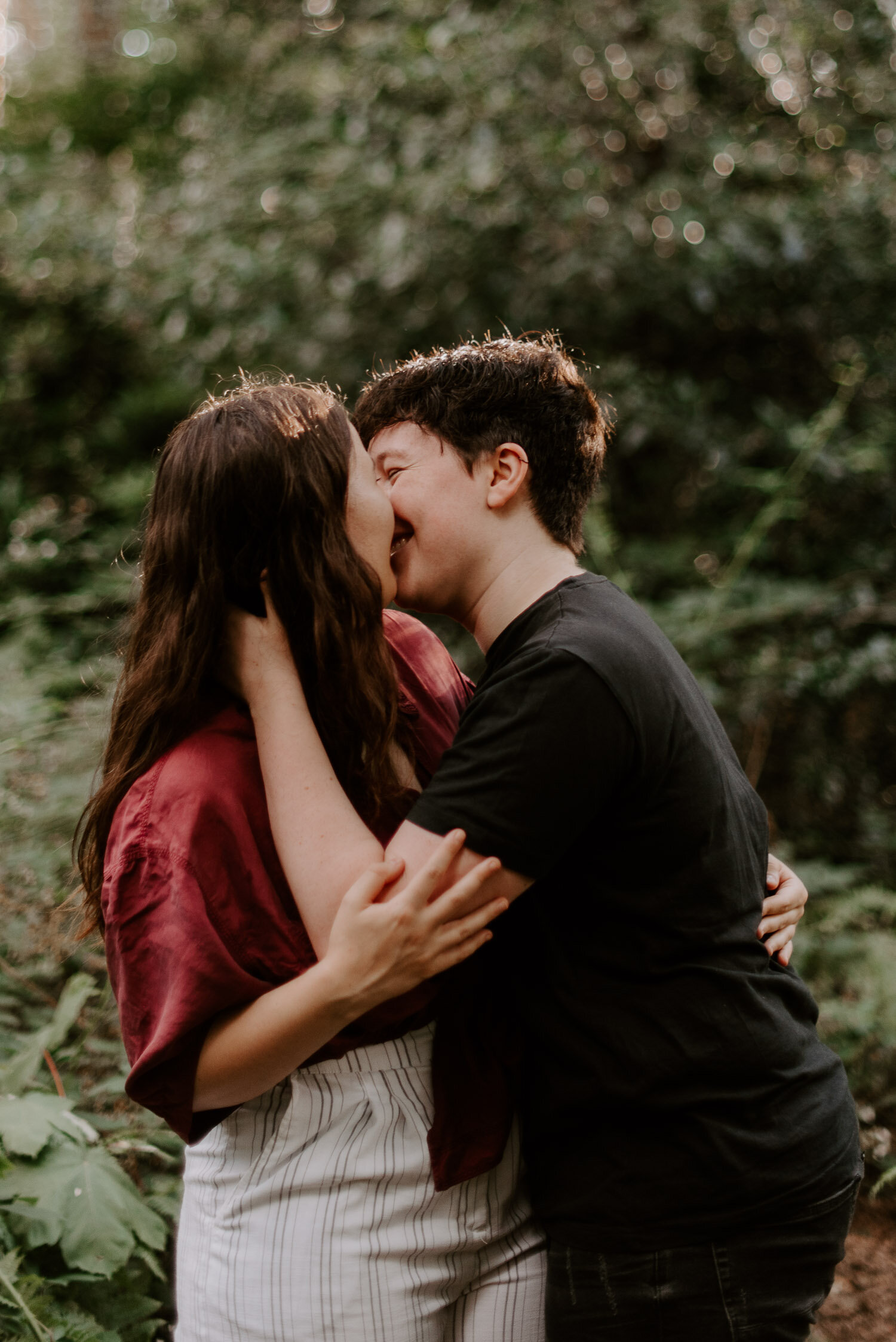 MegNiamh - Couple Shoot - Virginia Water - Laura Williams Photography -2.jpg