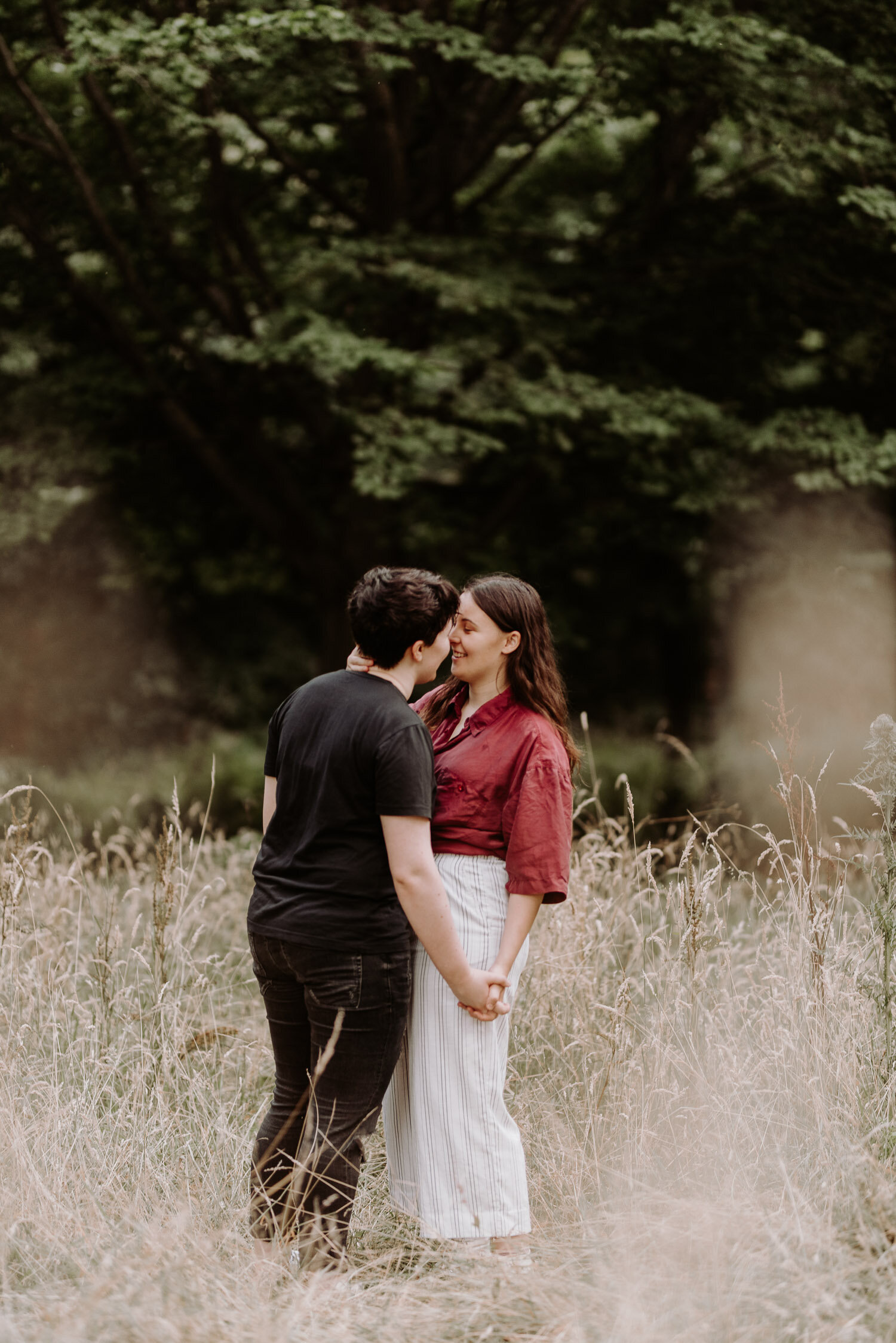 MegNiamh - Couple Shoot - Virginia Water - Laura Williams Photography -25.jpg