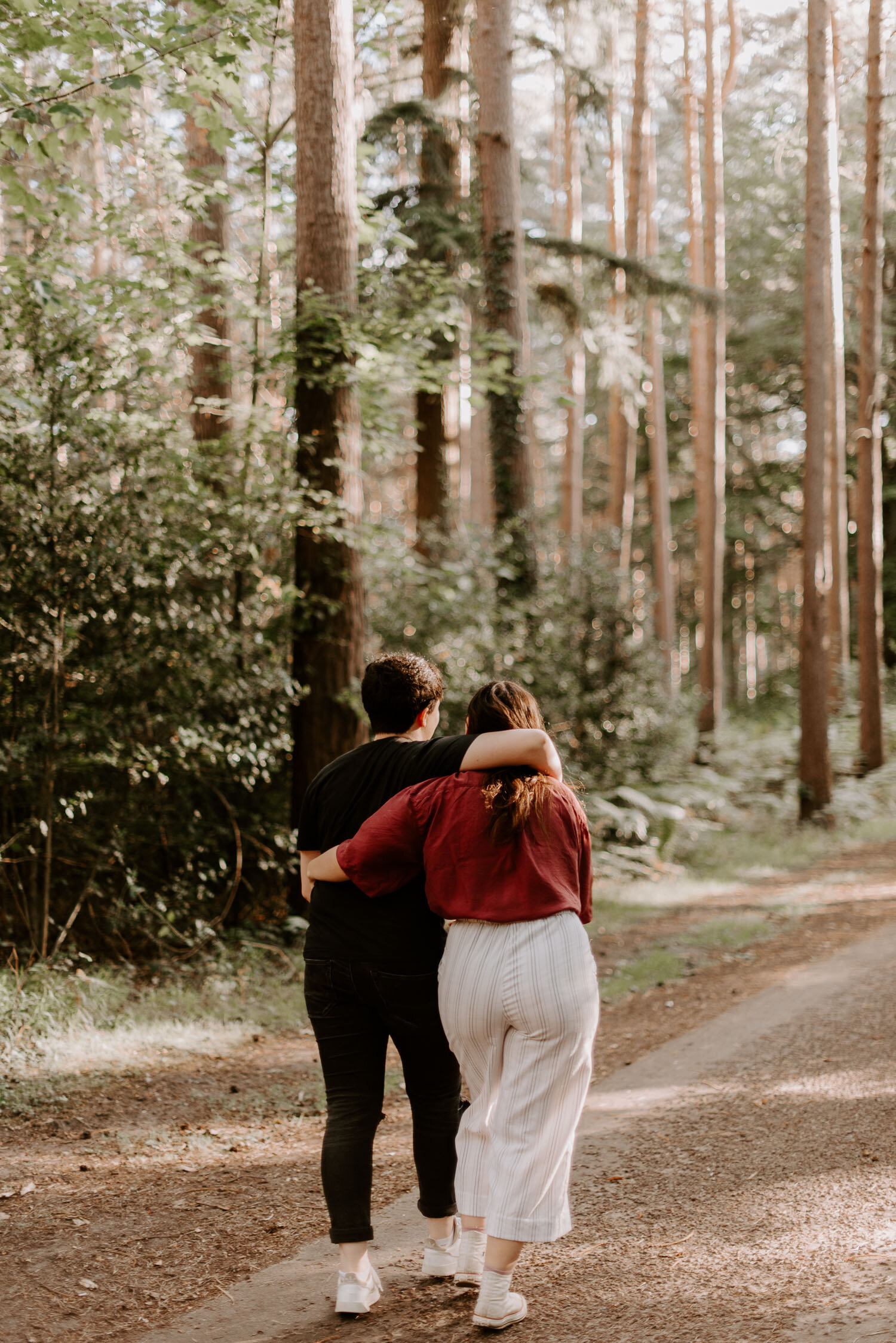 MegNiamh - Couple Shoot - Virginia Water - Laura Williams Photography -4.jpg