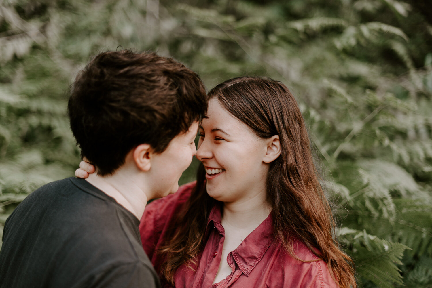 MegNiamh - Couple Shoot - Virginia Water - Laura Williams Photography -9.jpg