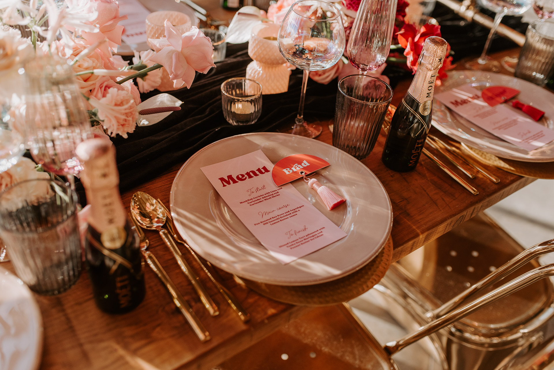 Botley-Hill-Barn-4-November-Laura-Williams-Photography-141.jpg