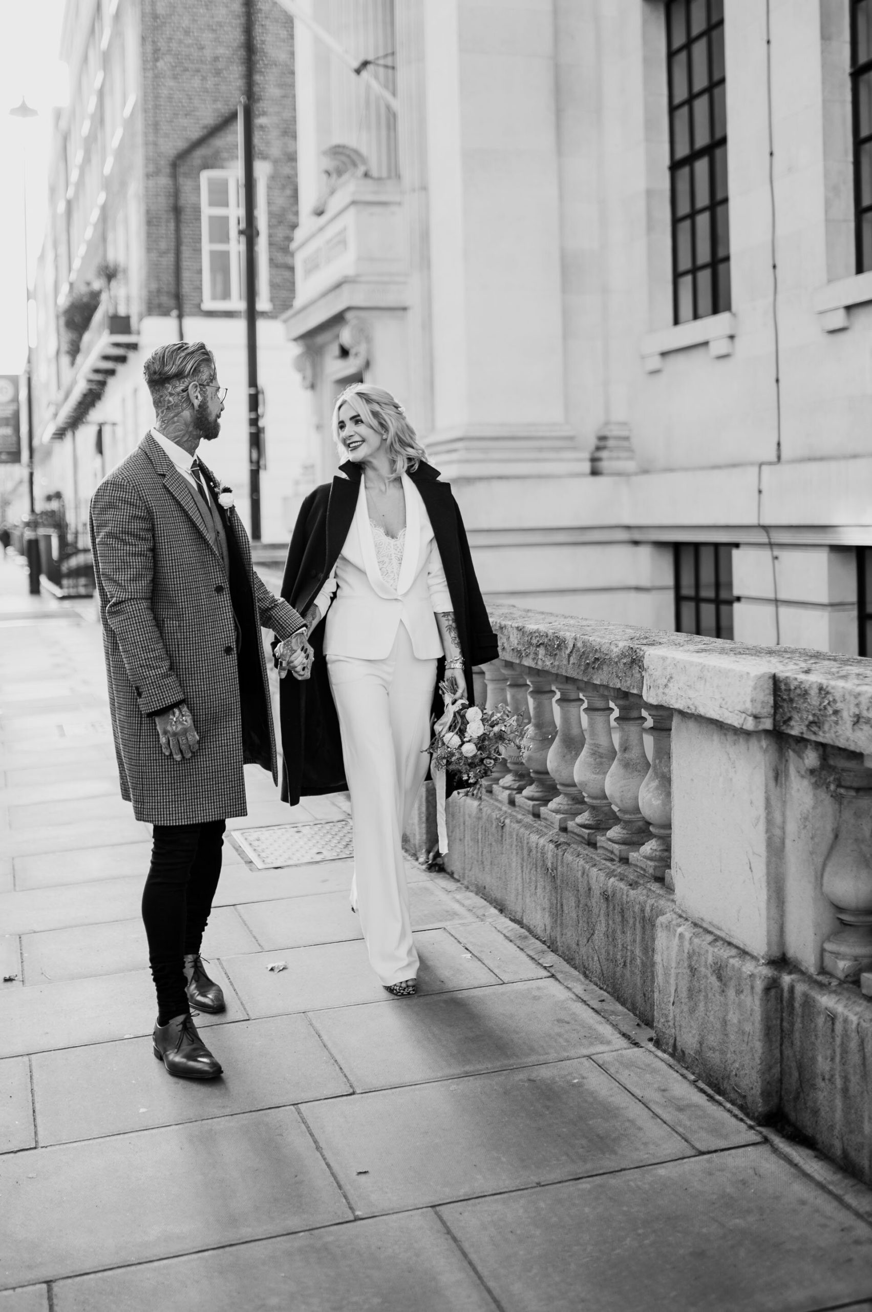 London Elopment - Laura Williams Photography - 14.jpg