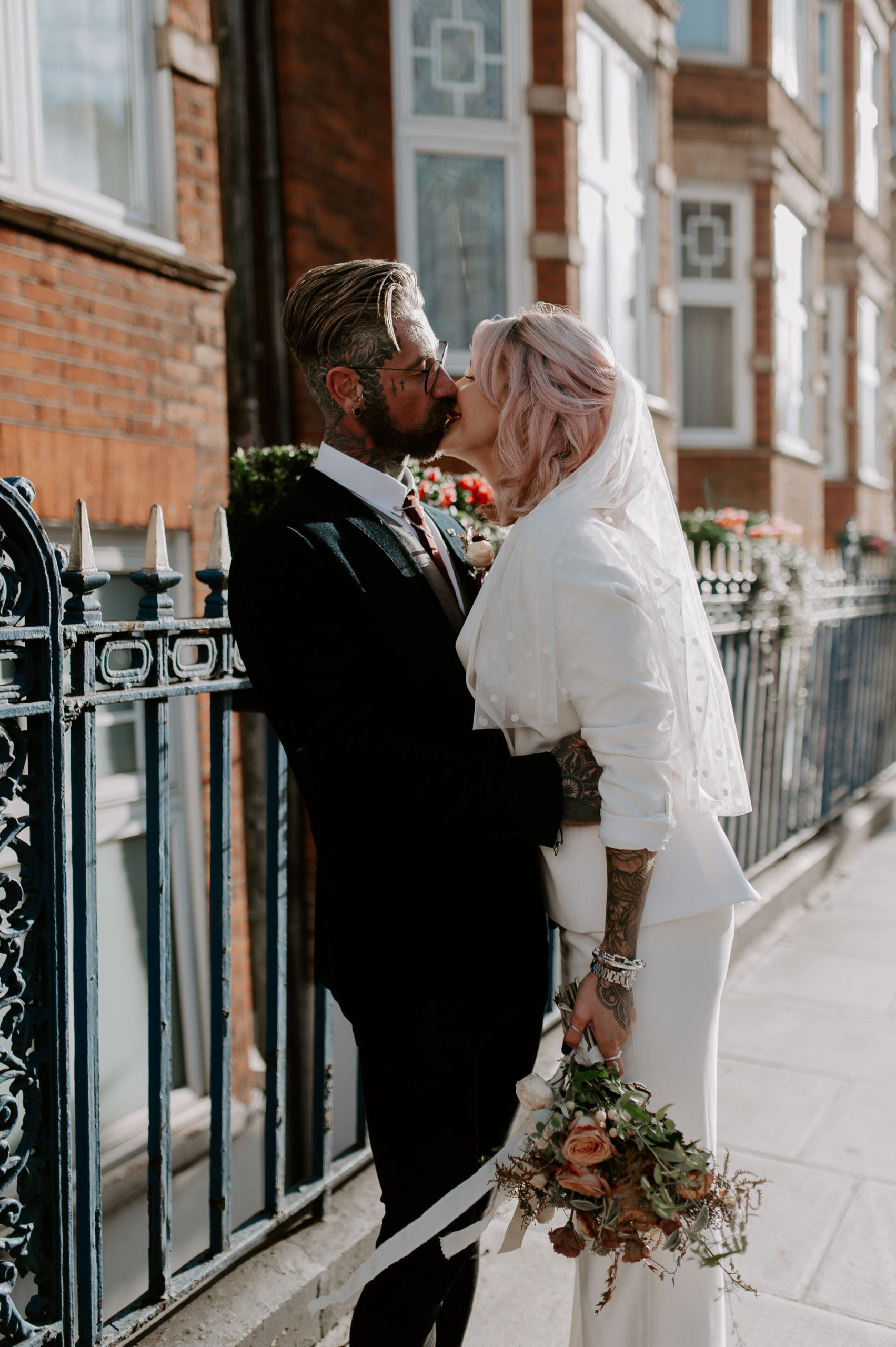 London Elopment - Laura Williams Photography - 45.jpg