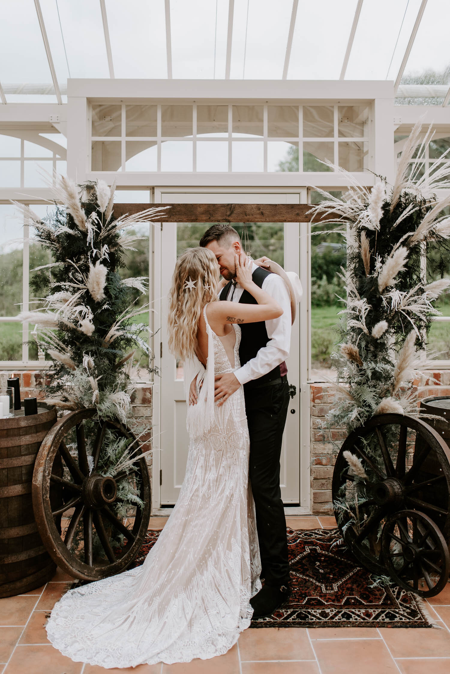 Western Rebel - A Beautiful Glasshouse - Laura Williams Photography - Surrey Wedding Photographer.jpg