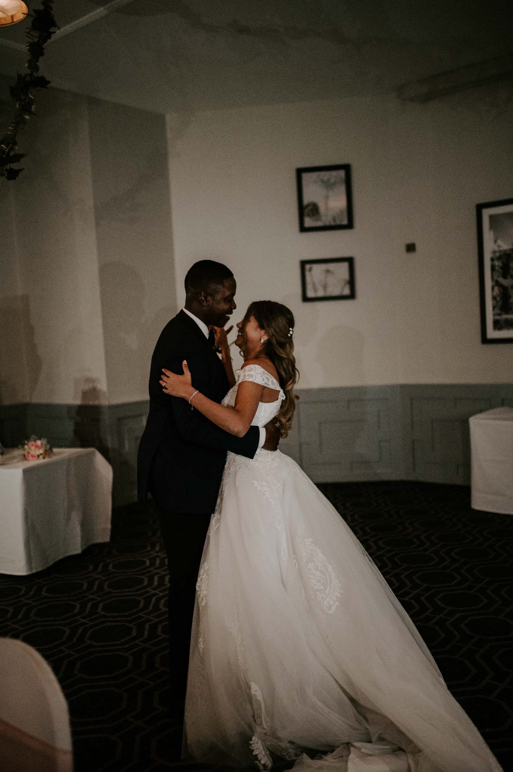 Reading Wedding - De Vere Wokefield Estate Golf Club - Candice and Mike - Laura Williams Photography144.jpg