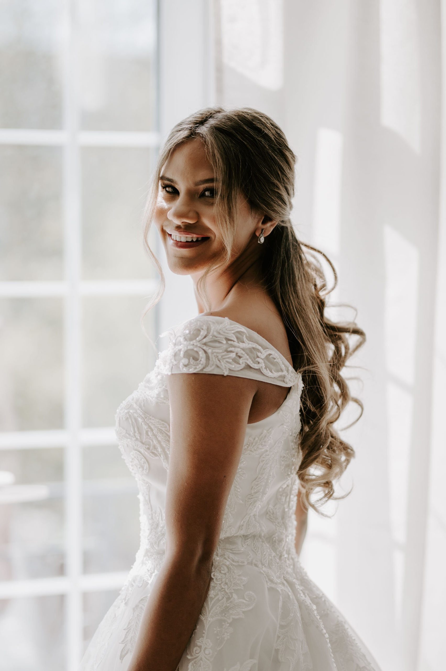 Reading Wedding - De Vere Wokefield Estate Golf Club - Candice and Mike - Laura Williams Photography25.jpg