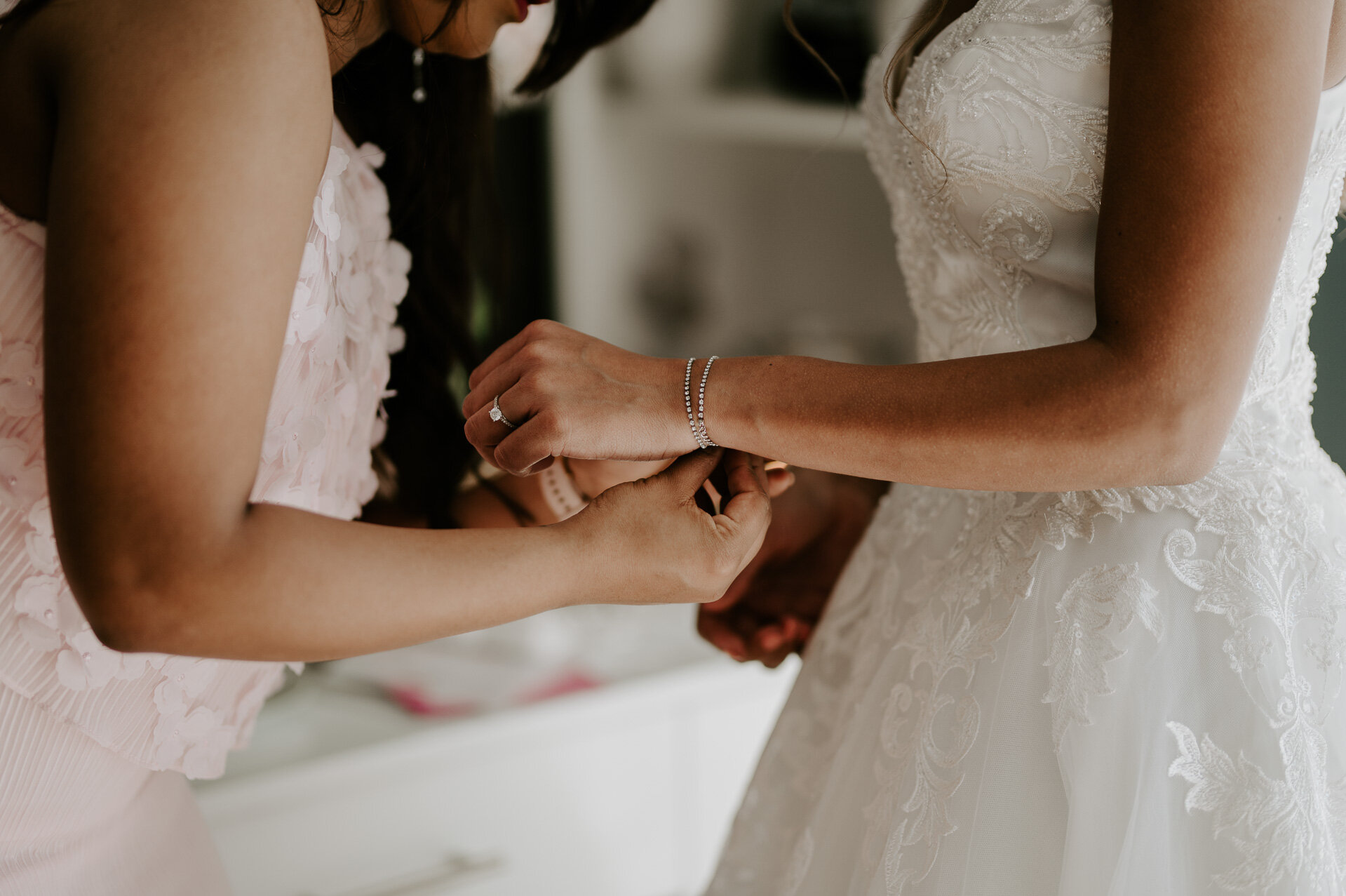 Reading Wedding - De Vere Wokefield Estate Golf Club - Candice and Mike - Laura Williams Photography27.jpg