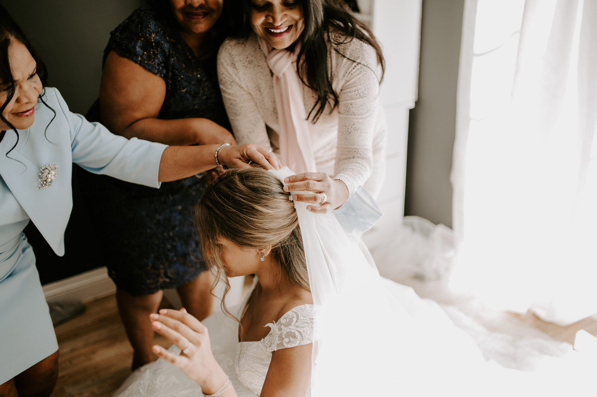 Reading Wedding - De Vere Wokefield Estate Golf Club - Candice and Mike - Laura Williams Photography30.jpg