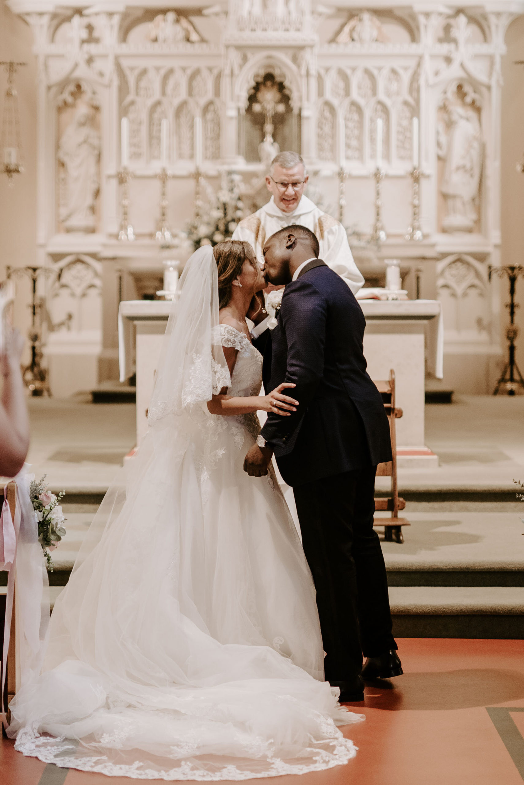 Reading Wedding - De Vere Wokefield Estate Golf Club - Candice and Mike - Laura Williams Photography56.jpg