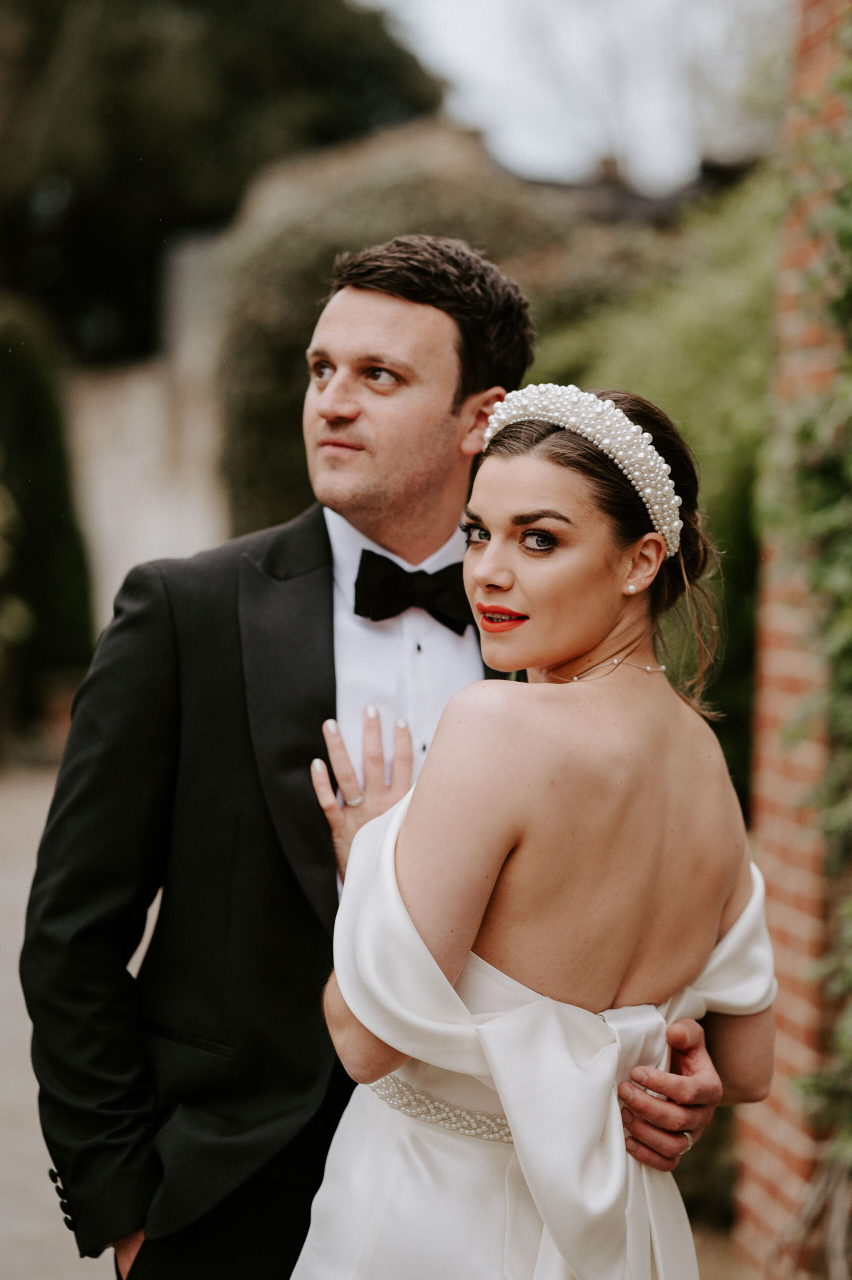 bride and groom at the orangery in maidstone