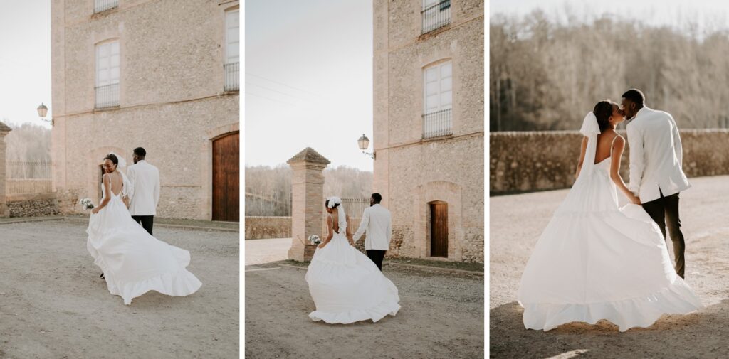 couple walking outside at Colonia Rusinol