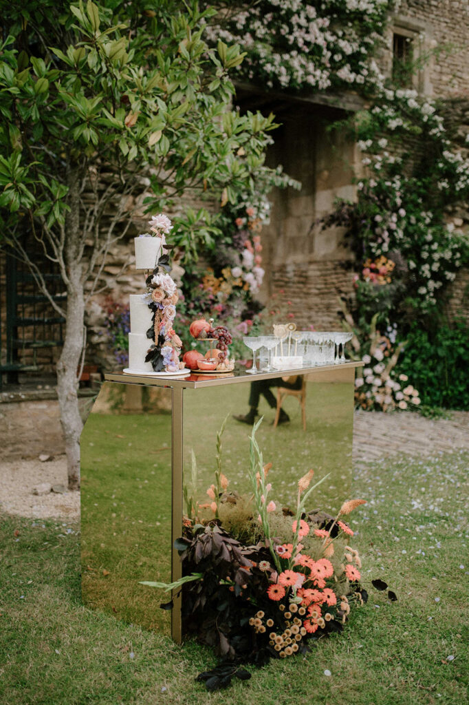 outdoor drinks reception at Euridge manor