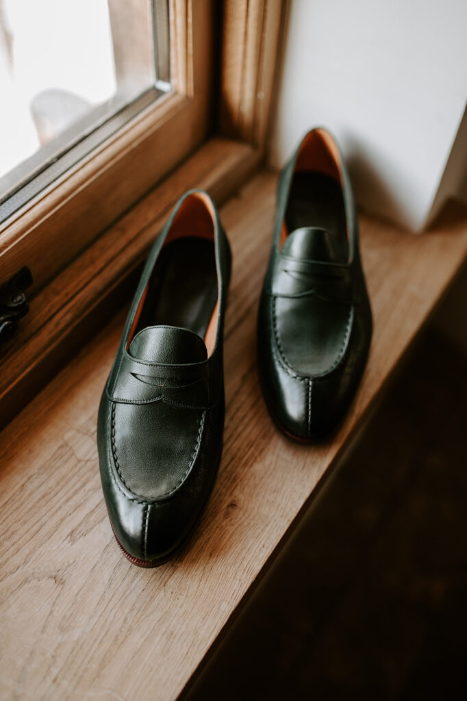 bride wedding shoes